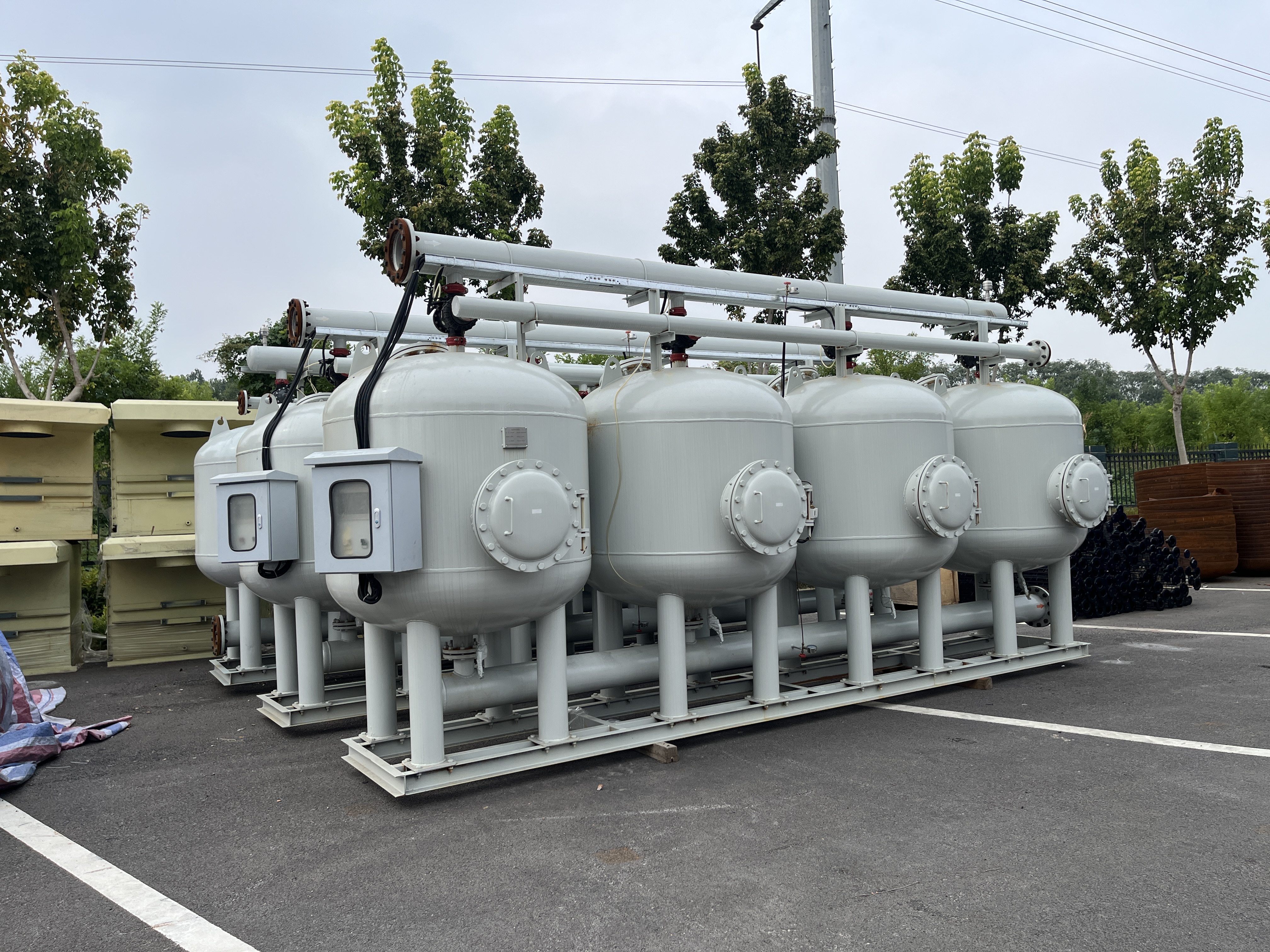 回轉(zhuǎn)窯散點(diǎn)水系統(tǒng)用淺層砂過濾器